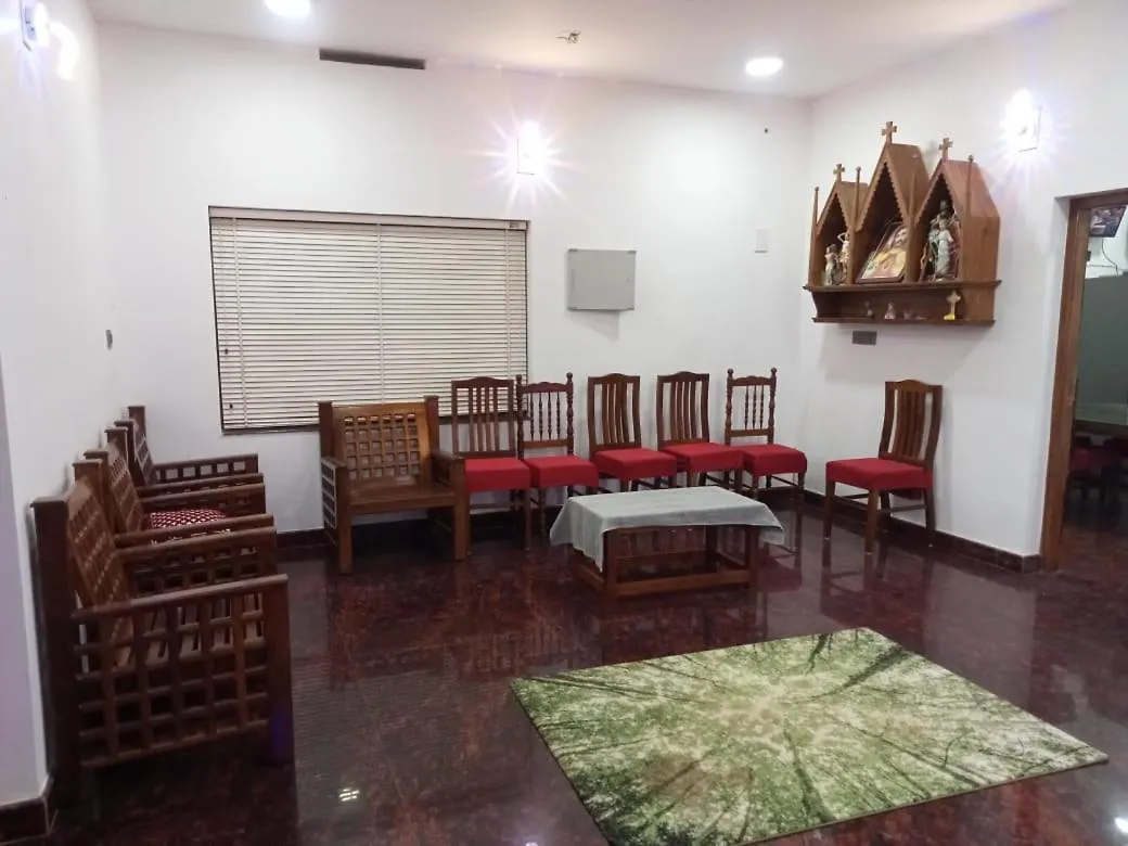 Hill Crown Blueberry Villa Lalam India