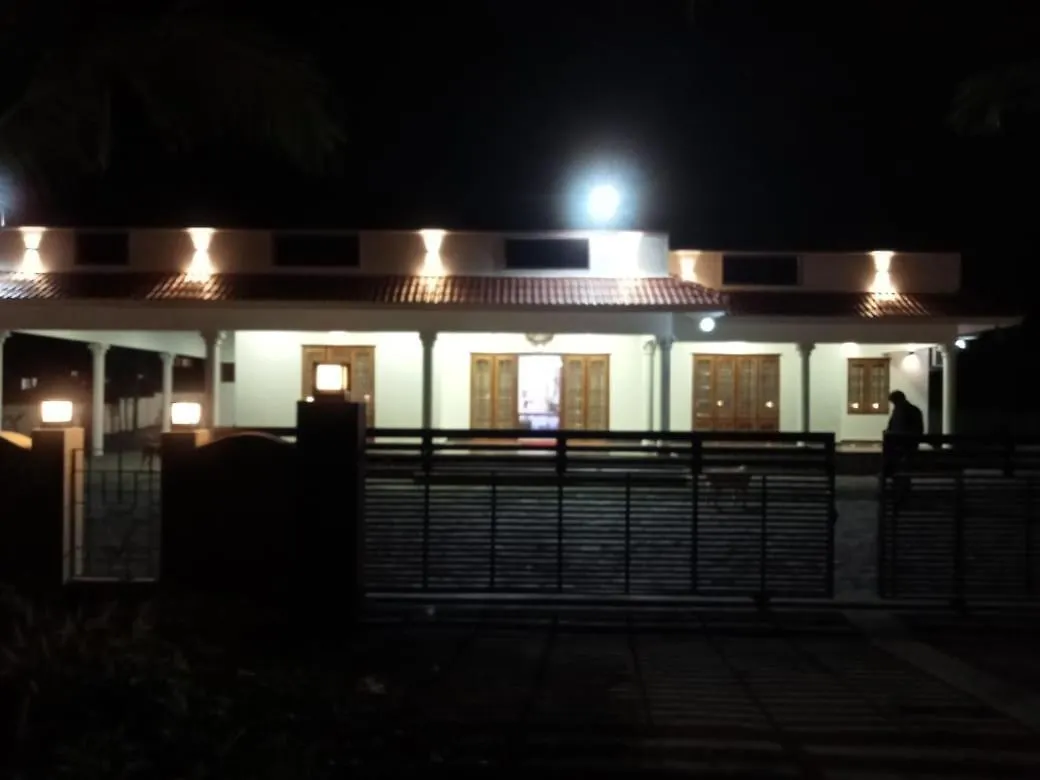 Hill Crown Blueberry Villa Lalam 0*,  India